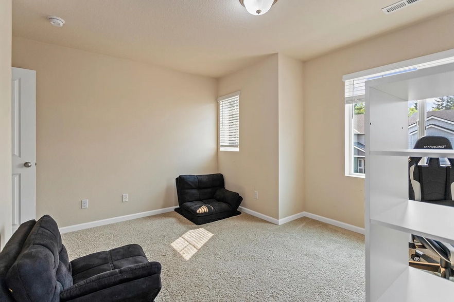 Building Photo - 7484 NW 163rd Ter