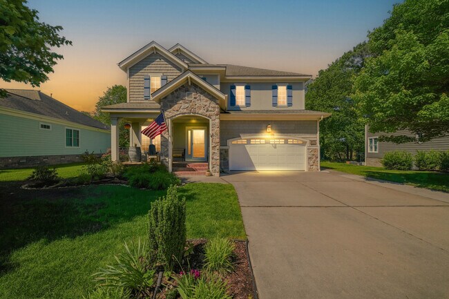 Building Photo - 3418 Raintree Cir