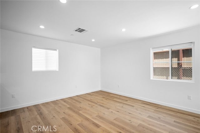 Building Photo - 1049 Yarmouth Ave