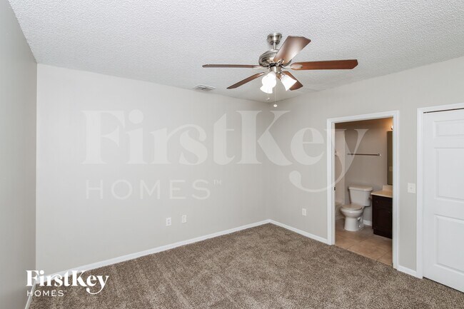 Building Photo - 112 Marsh St