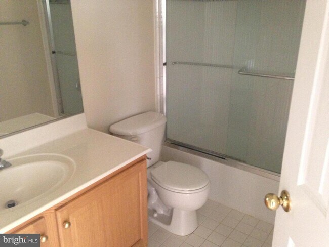 Building Photo - 43442 Katling Square