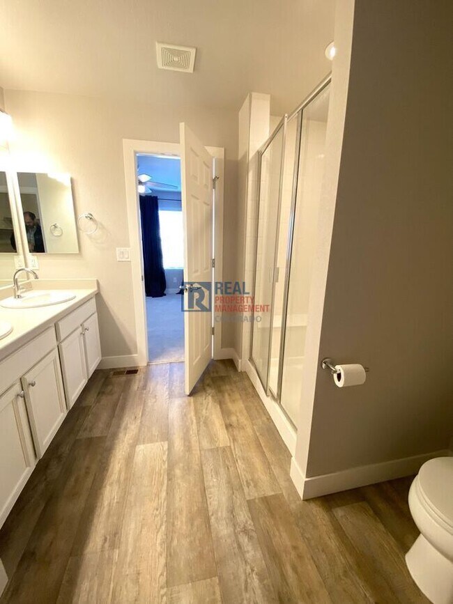 Building Photo - 16218 E Elk Dr