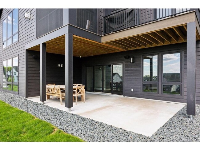 Building Photo - 6297 Yuma Ln N