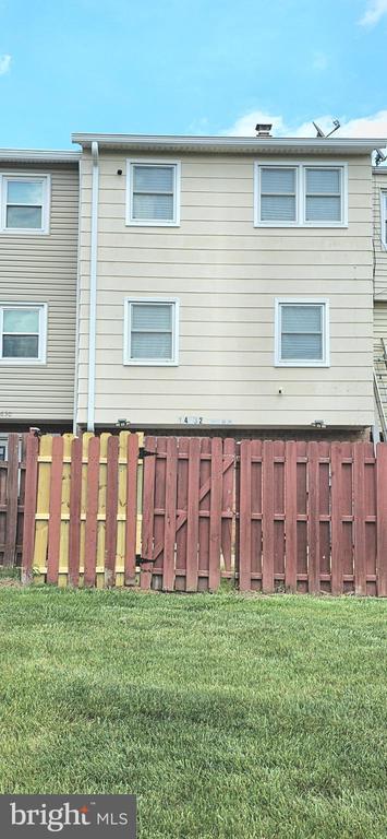 Building Photo - 14632 Earlham Ct
