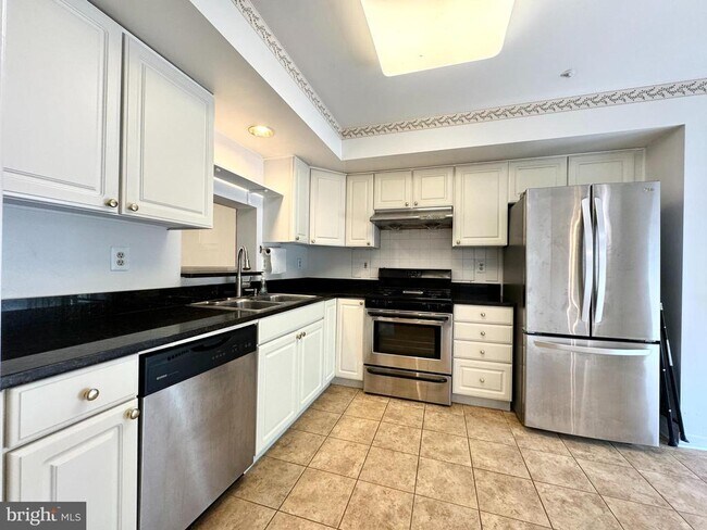 Building Photo - 10175 Treble Ct