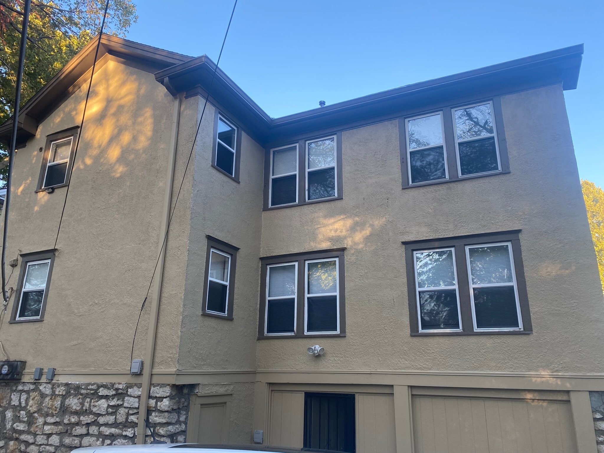 Building Photo - 3306 Agnes Ave