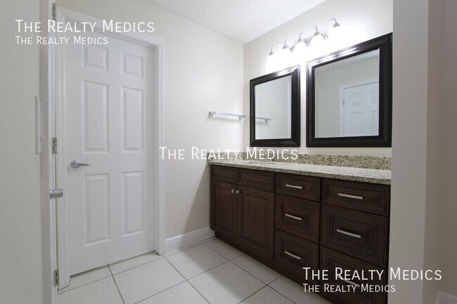 Building Photo - 7761 Country Pl