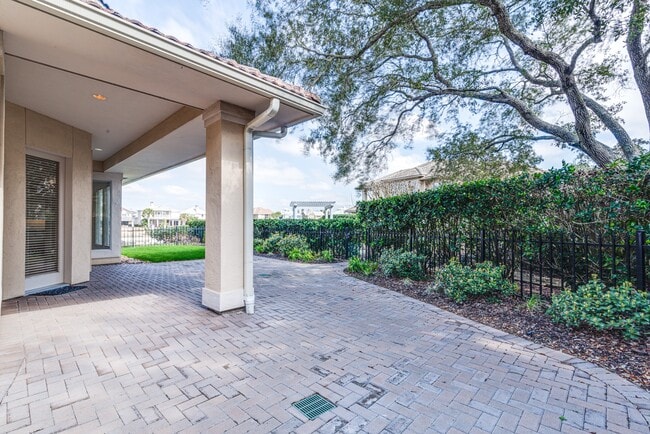 Building Photo - 403 Harborside Way