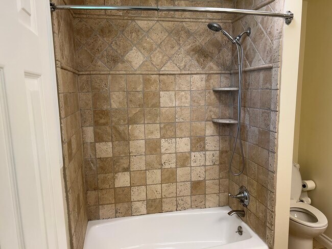 Building Photo - 3754 Hi Villa Dr