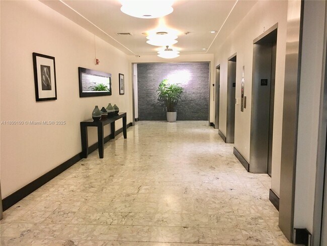 Building Photo - 1200 West Ave