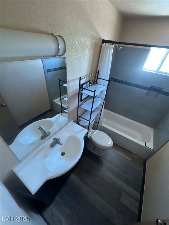 Building Photo - 506 Mckellar Cir