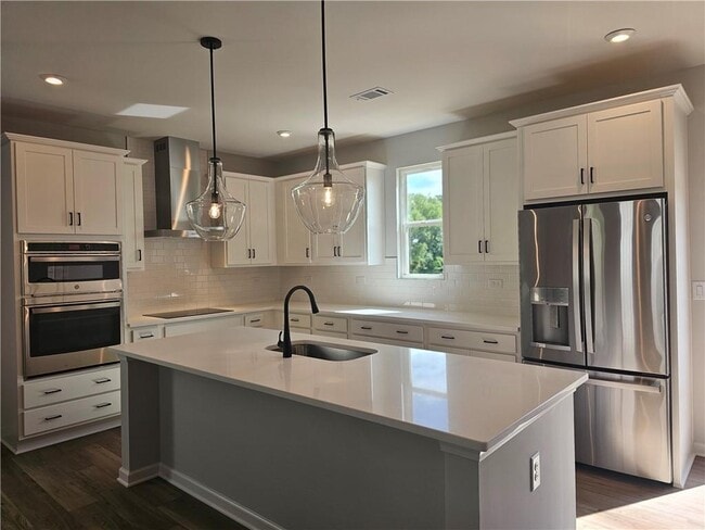Building Photo - 3250 Willow Glade Trl