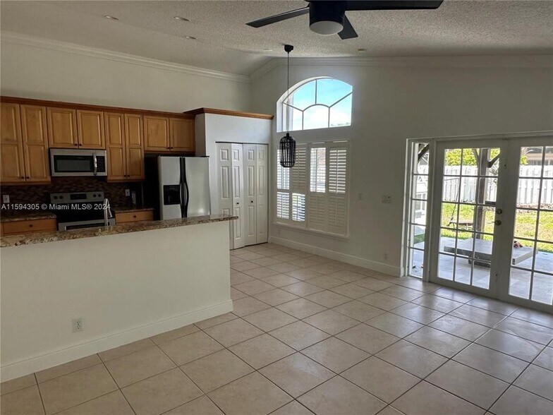 Building Photo - 13274 NW 15th Ct