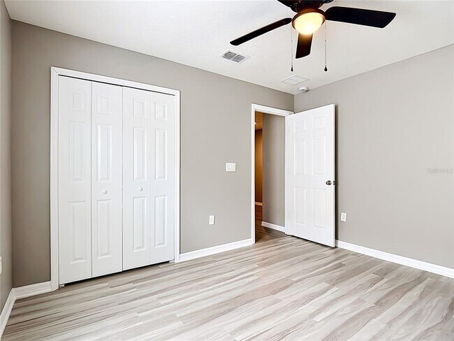 Building Photo - 225 Bella Verano Way