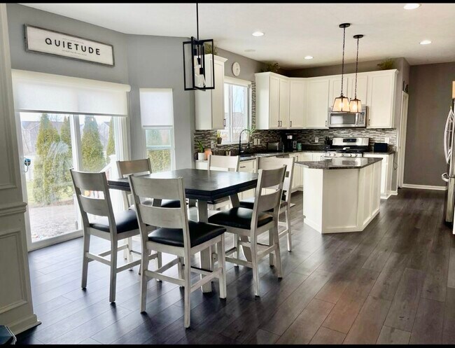 Building Photo - 1432 Muirwood Dr