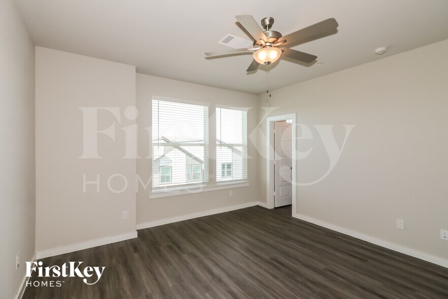 Building Photo - 18436 Idyllic Aly