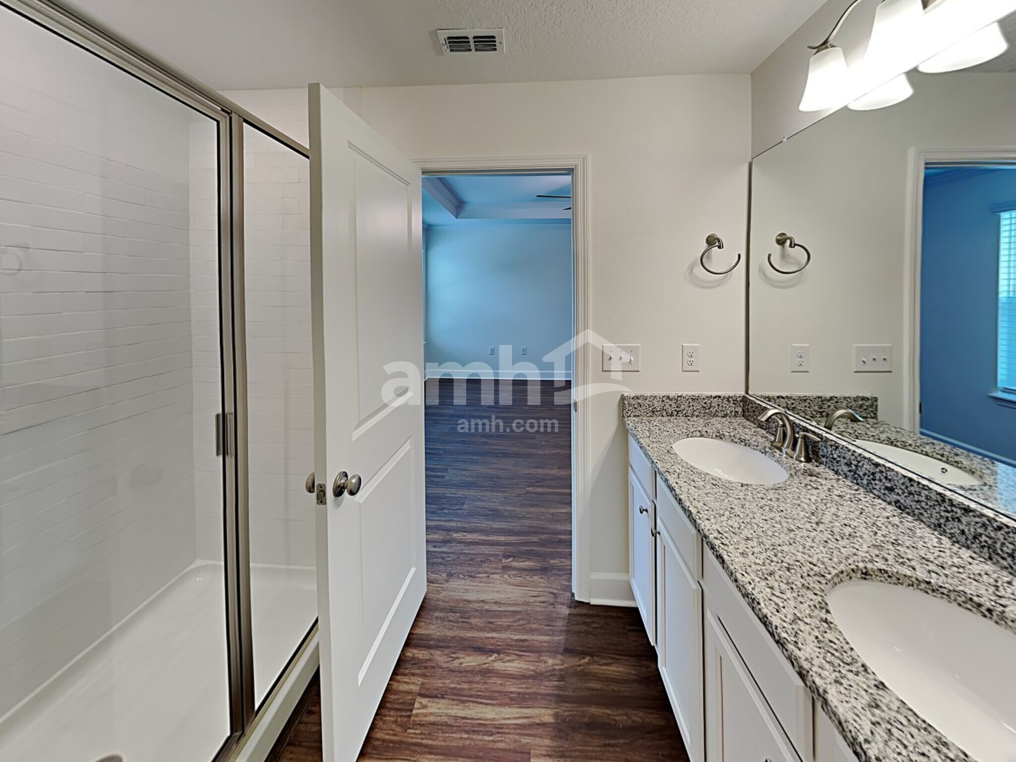 Building Photo - 4345 Reisswood Loop