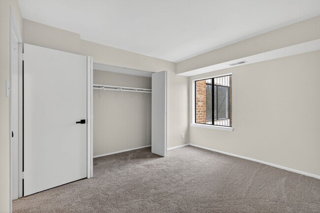 Building Photo - Gorgeously renovated 3BR/2BTH in Beltsville, MD. Ready for immediate move-in!!!