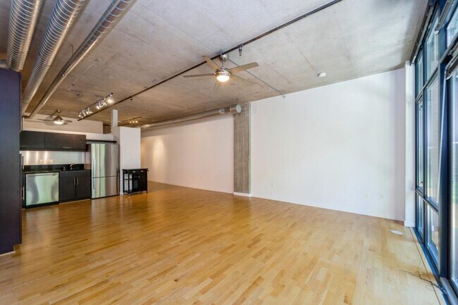 Building Photo - Mosler Lofts - 1 bedroom