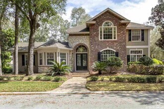 Building Photo - 4 bedroom 3 bath home in Katelyn Lane