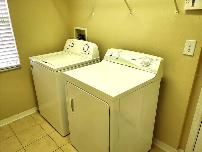 Building Photo - 31354 Kirkshire Ct