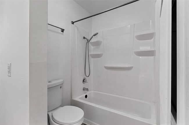 Building Photo - 5300 Keller Springs Rd