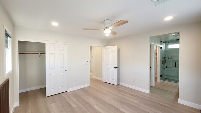 Building Photo - 8360 Creek Canyon Ave
