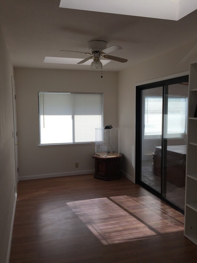 Building Photo - 8347 N 4th St