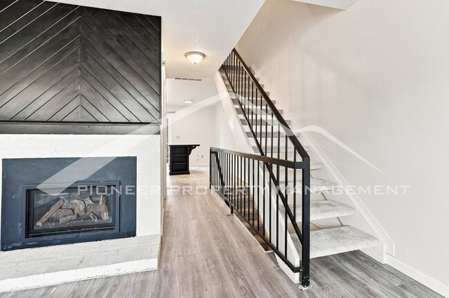 Building Photo - 17681 E Loyola Dr