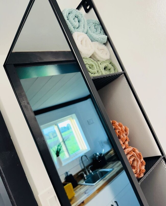 Building Photo - Nomad Nest Available Now For Rent