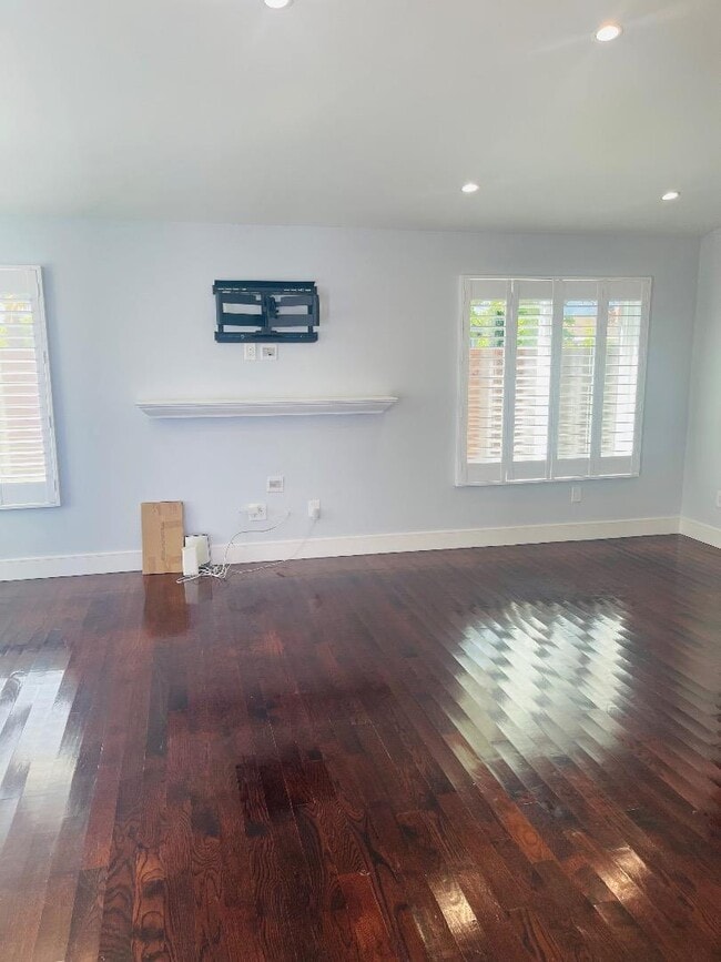 Building Photo - 3495 Meridian Ave