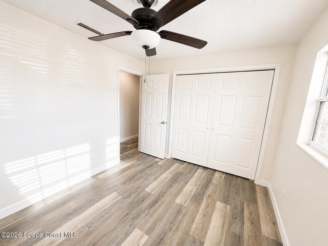 Building Photo - 4995 Sharlene Dr