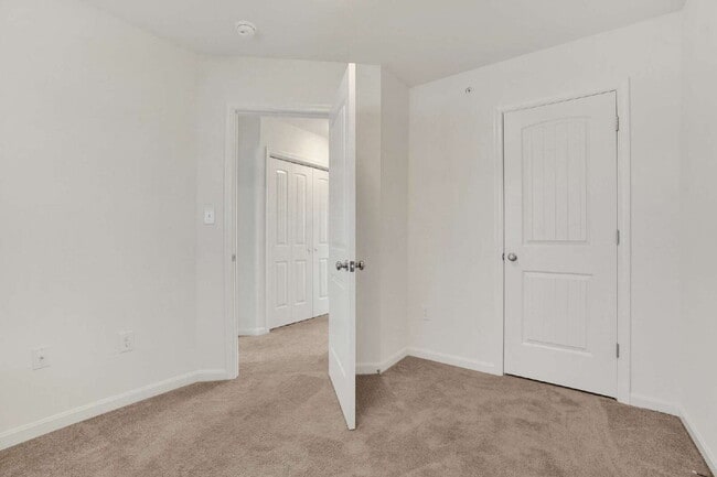 Building Photo - A Welcoming Place to Call Home in Red Lion