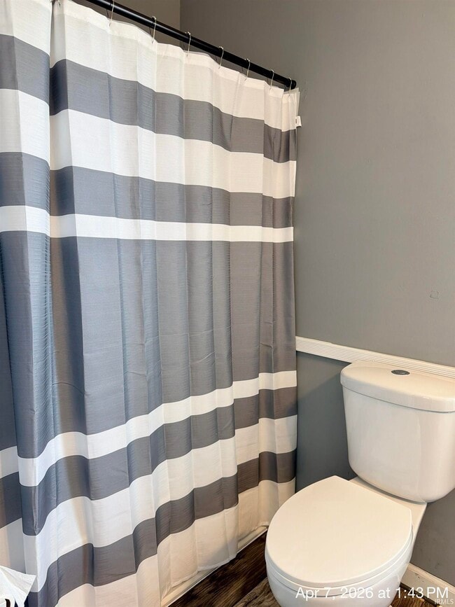 Building Photo - 131 W Lordeman St