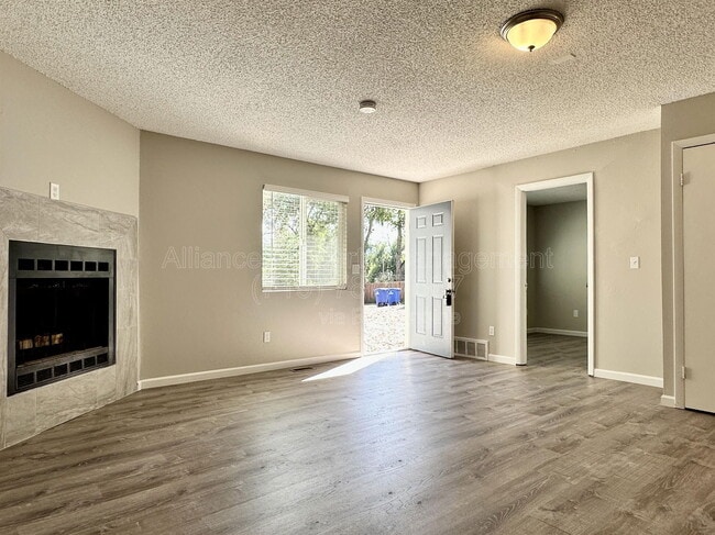 Building Photo - 2460 E Willamette Ave