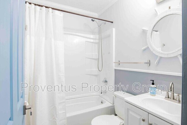 Building Photo - 14 Lieutenant St