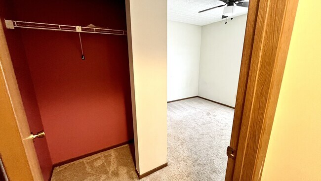 Building Photo - 6865 Barker Dr