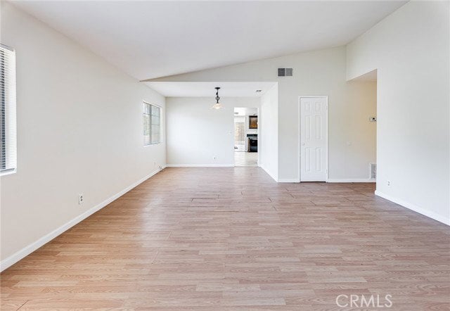 Building Photo - 5546 McLennan Ave