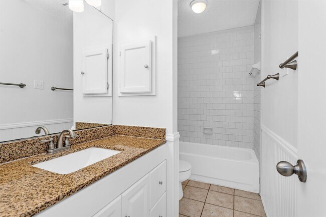 Building Photo - 1215 Three Forks Dr