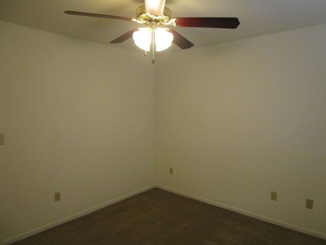 Building Photo - 2412-2414 Calder Ct.