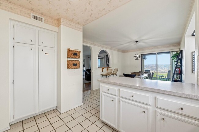 Building Photo - 3149 Camino Del Arco
