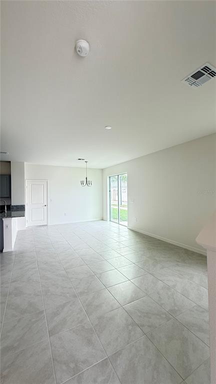 Building Photo - 9256 Westside Hls Dr