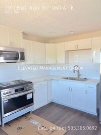 Building Photo - 1501 E River Rd