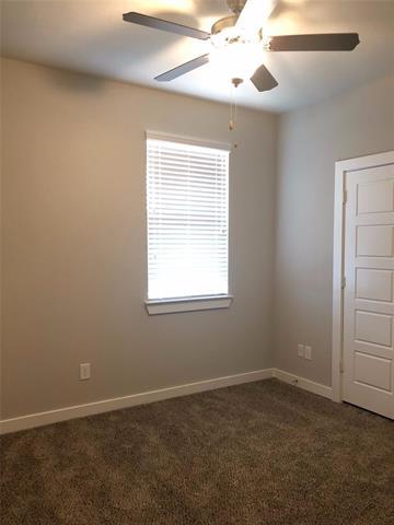 Building Photo - 1001 Sierra Vista Ct