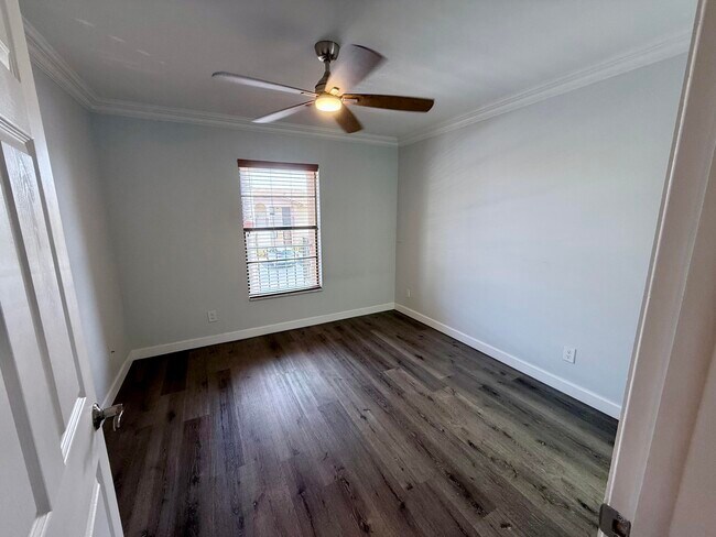Building Photo - 9466 Boca Cove Cir