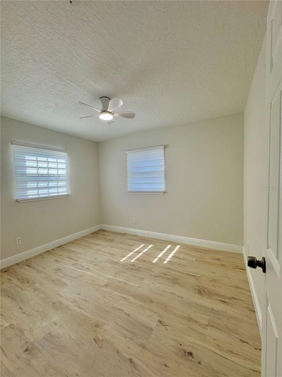 Building Photo - 2336 Nansen Ave