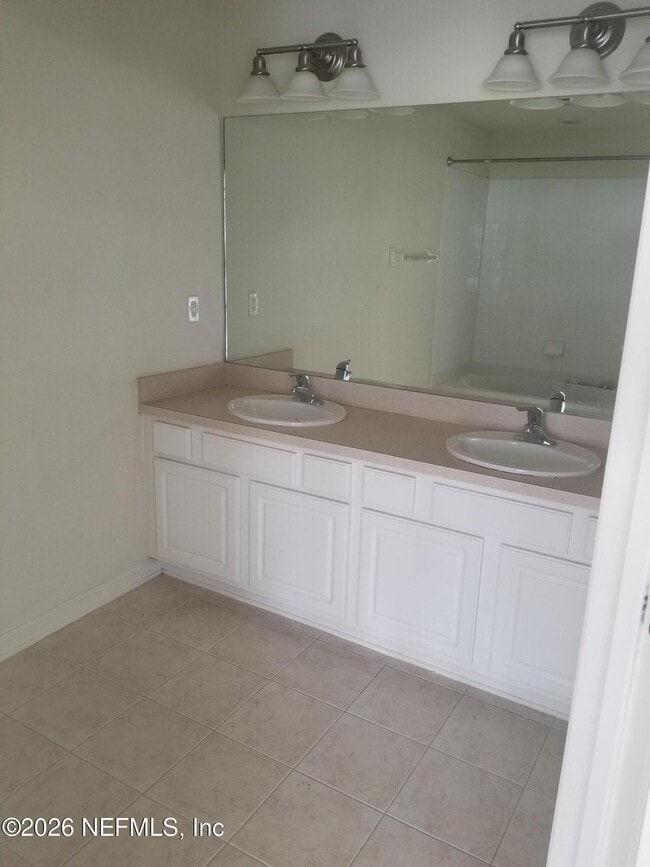 Building Photo - 4137 Crownwood Dr