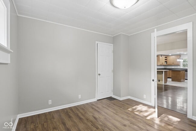 Building Photo - 3136 E Edgewood Ave