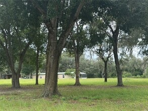 Building Photo - 6828 FL-33