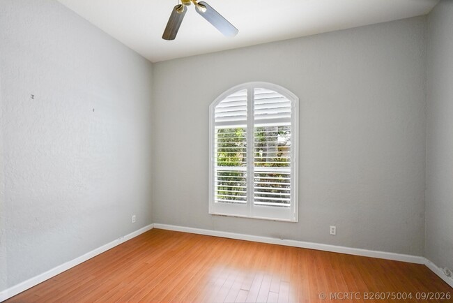 Building Photo - 6020 Spring Lake Terrace